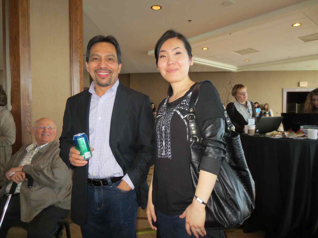 http://educ.ubc.ca/faculty/kubota/dallas21.jpg